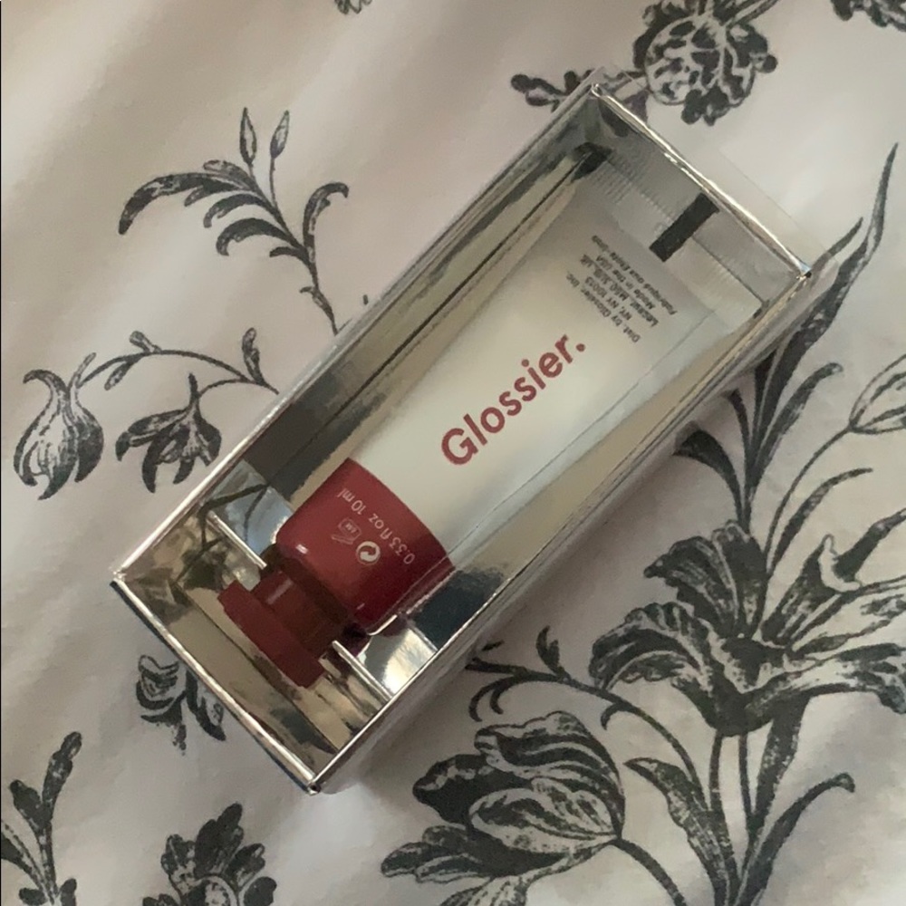 Glossier Puff Paint in Storm